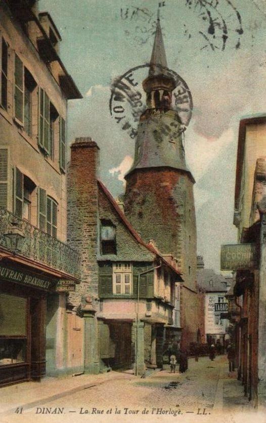 Appartement De La Tour De L'Horloge De 디난 외부 사진